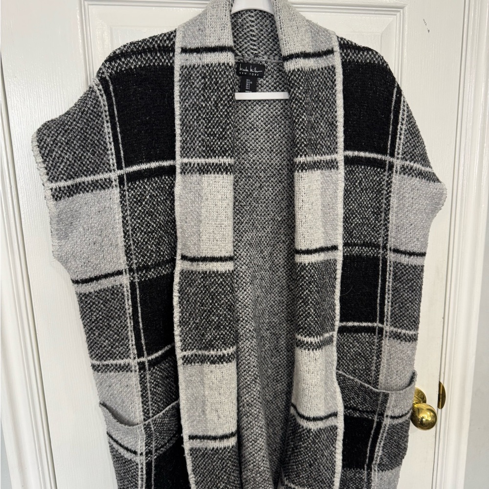 Nicole Miller Black and Gray Plaid Open-Front Knit Cardigan